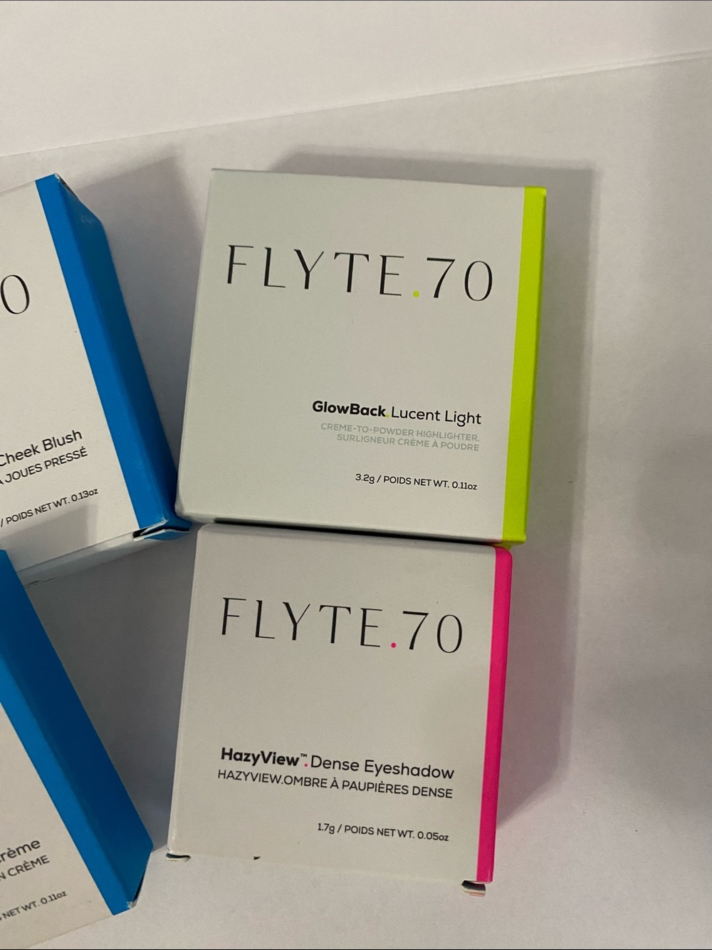 FLYTE.70 Color Makeup Set (MSRP $134) - Picture 3 of 4